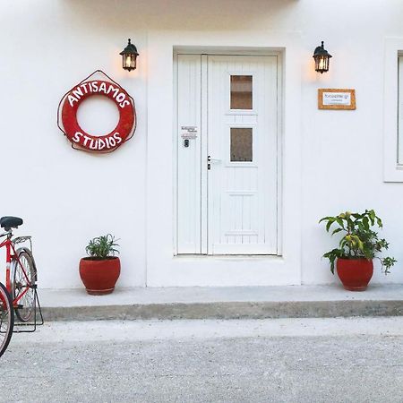 Antisamos Studios Sami  Buitenkant foto