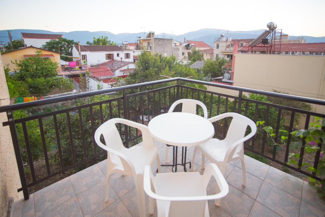 Antisamos Studios Sami  Buitenkant foto